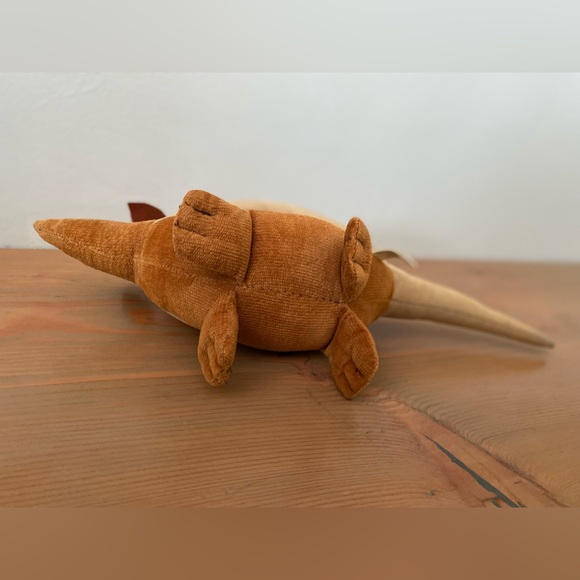 Vintage Lady Slipper Designs armadillo - Picture 8 of 8